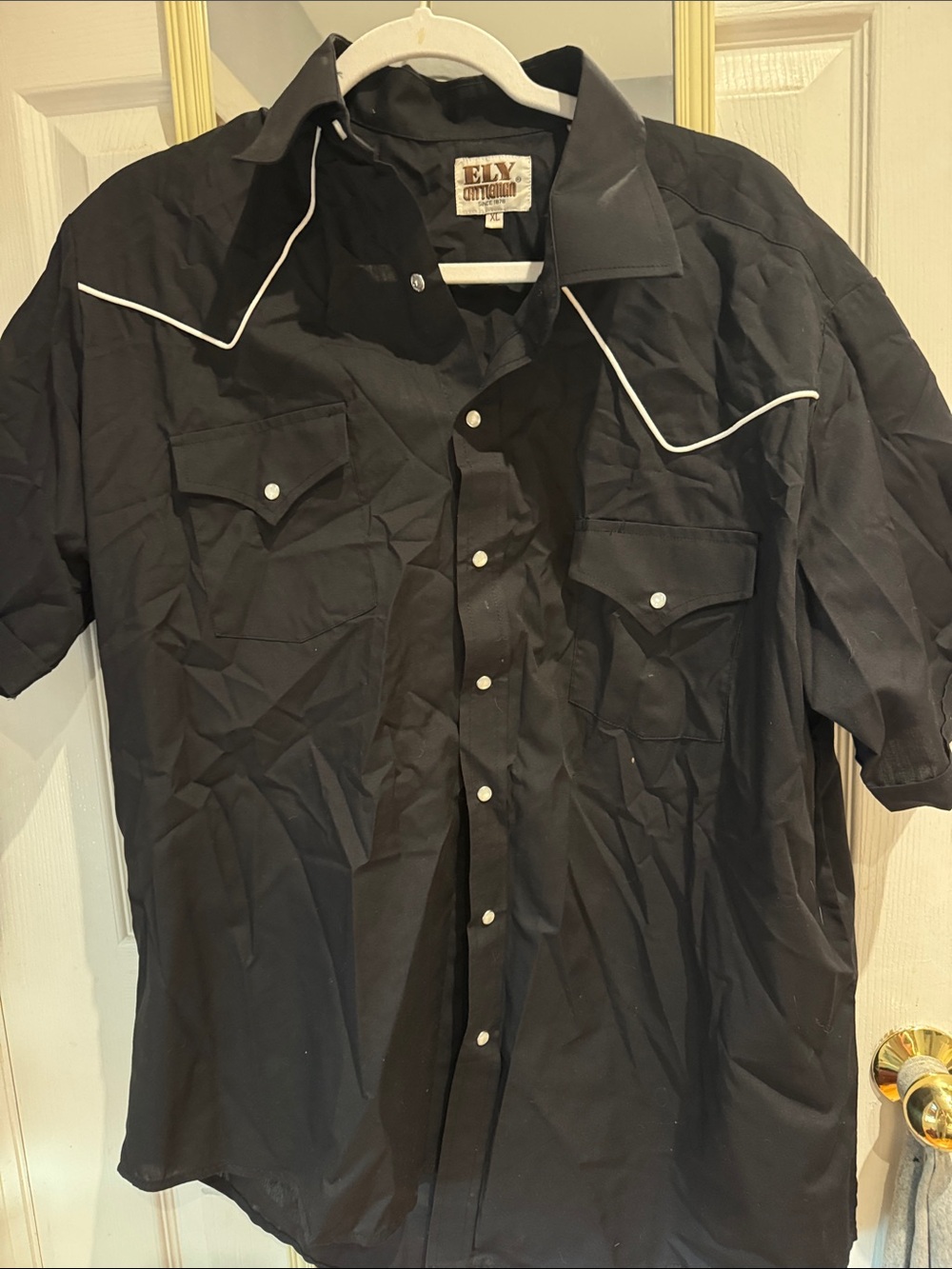 Ely Cattleman Black Western Snap-Front Shirt with White Piping